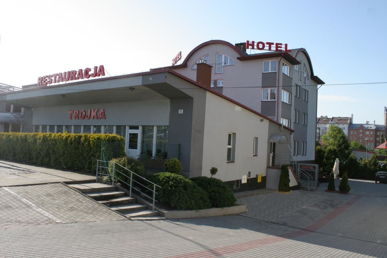 Отель Hotel Trojka Пшемысль-17
